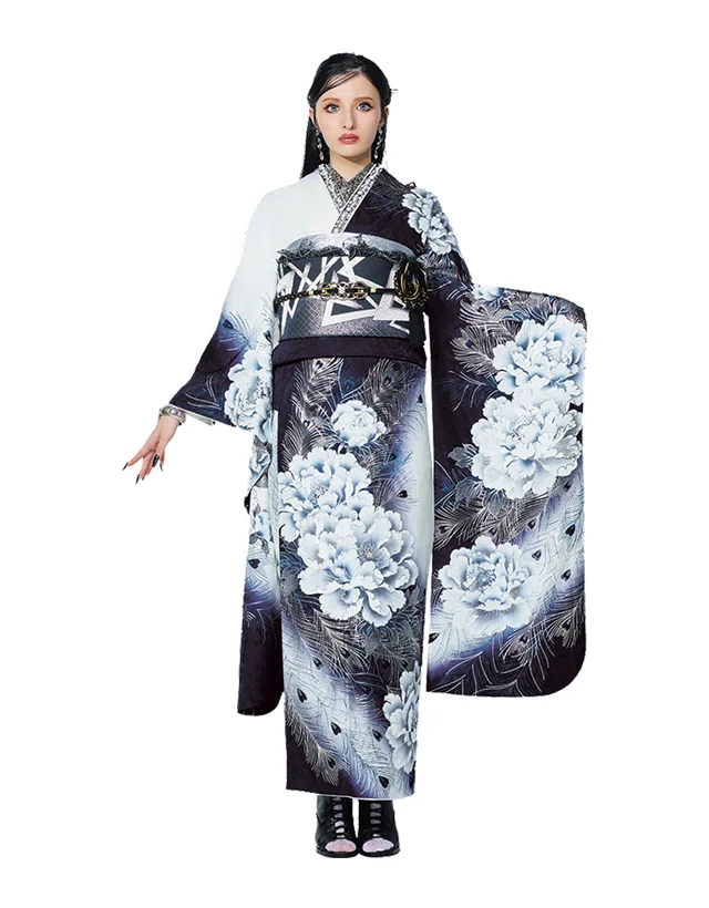 紺地に鮮やかな花が際立つ振袖 OE-1512