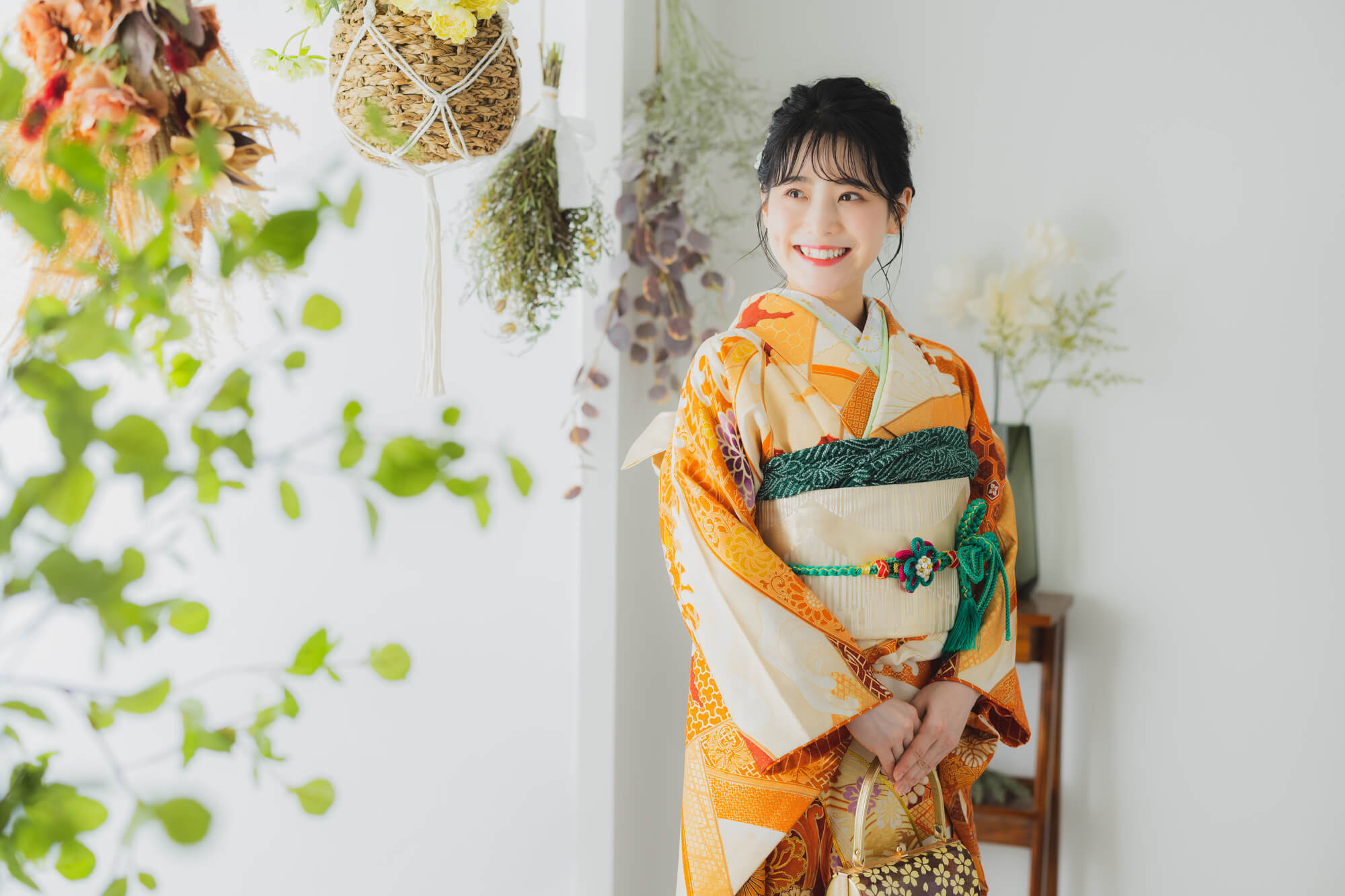 イエベ春に似合う振袖は?明るく映える色・柄・失敗しない選び方