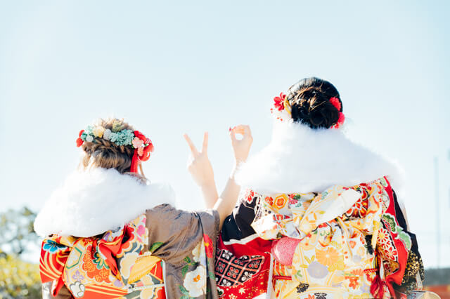 成人式当日は何をする?着付け・式典・同窓会までリアルな流れを紹介